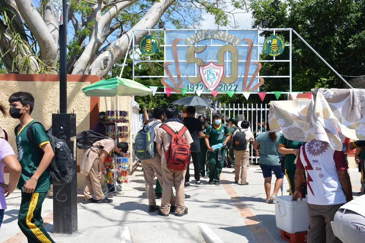 Comienza la distribución de libros de texto gratuito de la SEP en Campeche