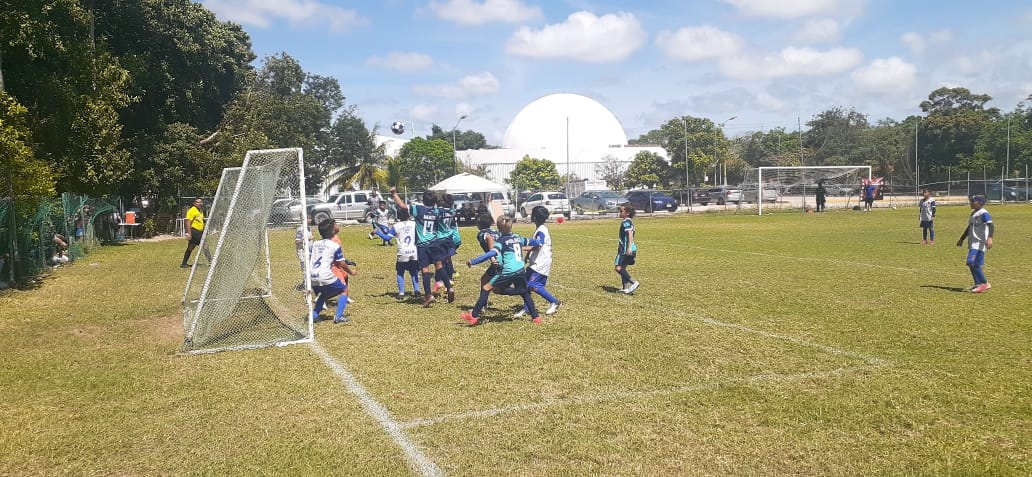 Leones Negros dan soberana goleada al Deportivo Amigos en la Copa del Sol Cancún 2023