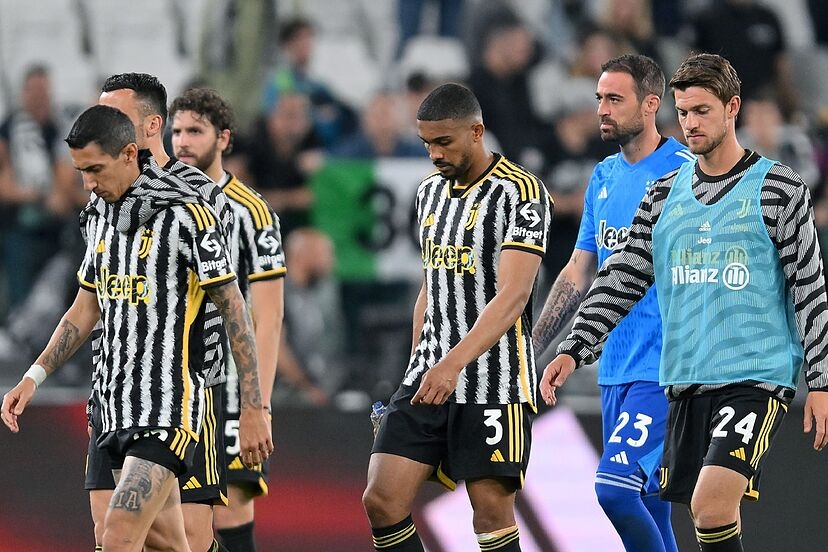 UEFA excluye a la Juventus de la Conference League
