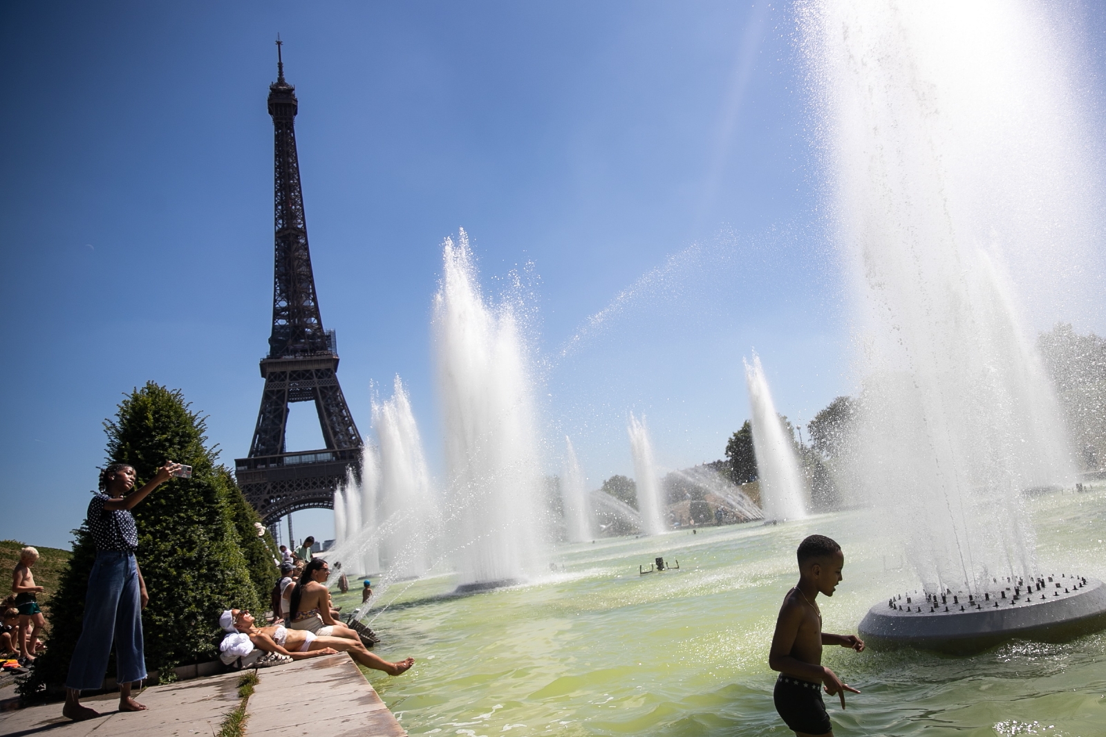 Detienen a 2 franceses sospechosos agredir sexualmente a una turista mexicana en París