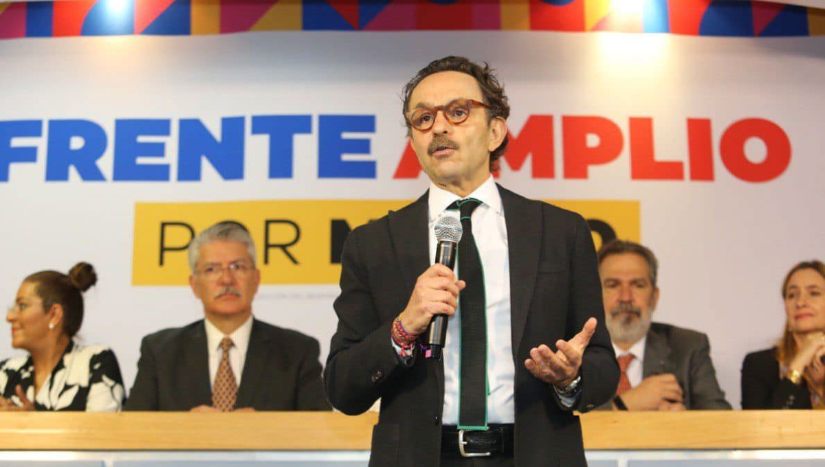 Gabriel Quadri se registra como aspirante a la candidatura presidencial por el Frente Amplío por México