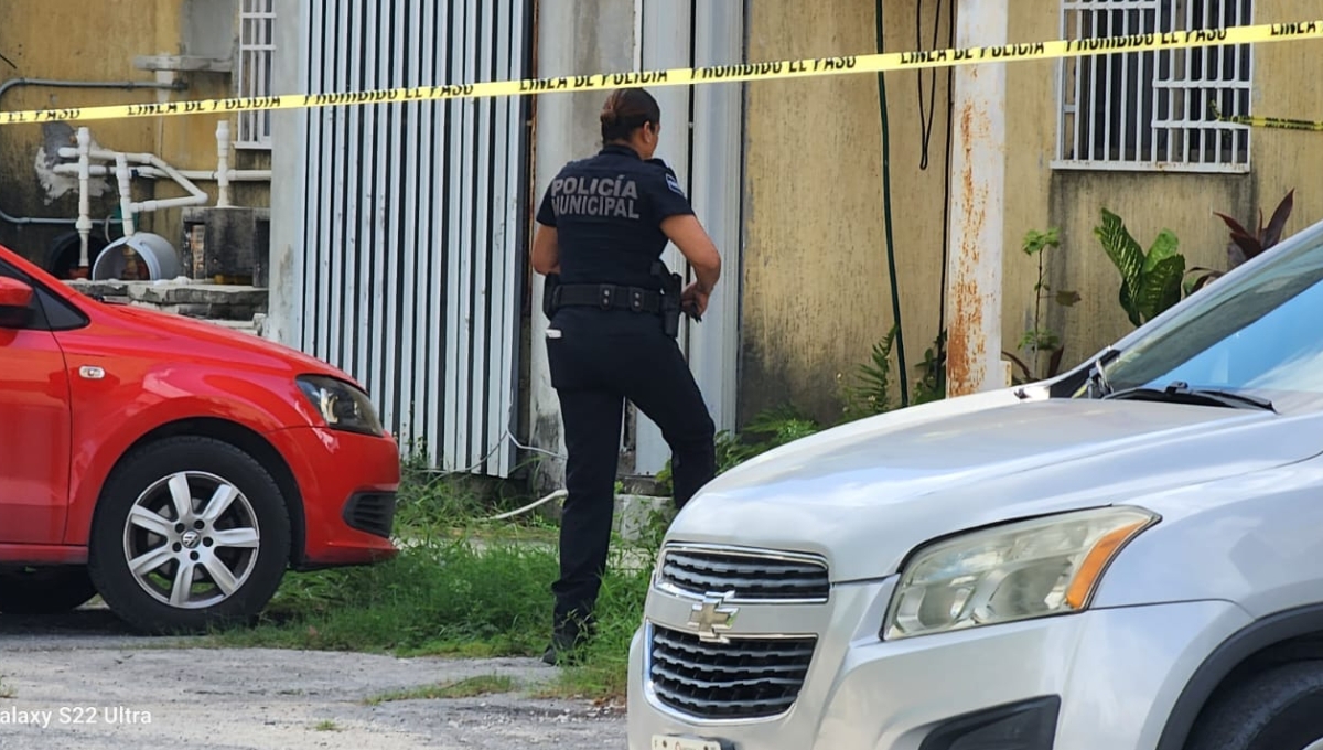 Hallan una pistola abandonada en el estacionamiento de la colonia Taxistas, en Cozumel