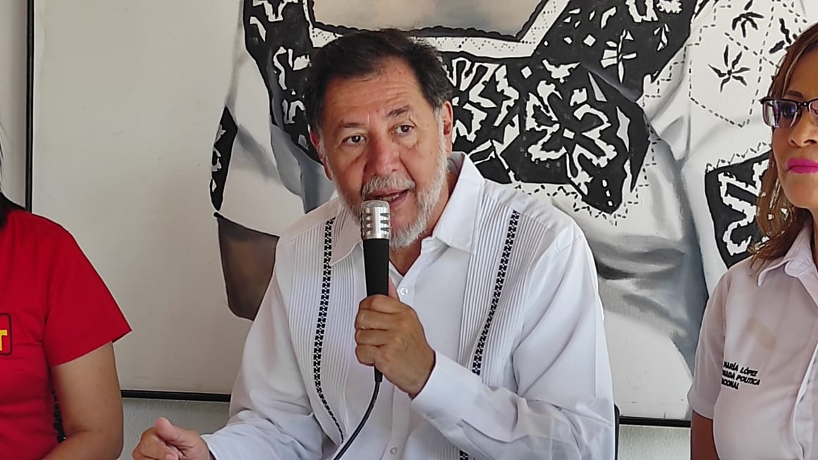 Gerardo Fernández Noroña reconoce la falta de reconocimiento turístico en Campeche
