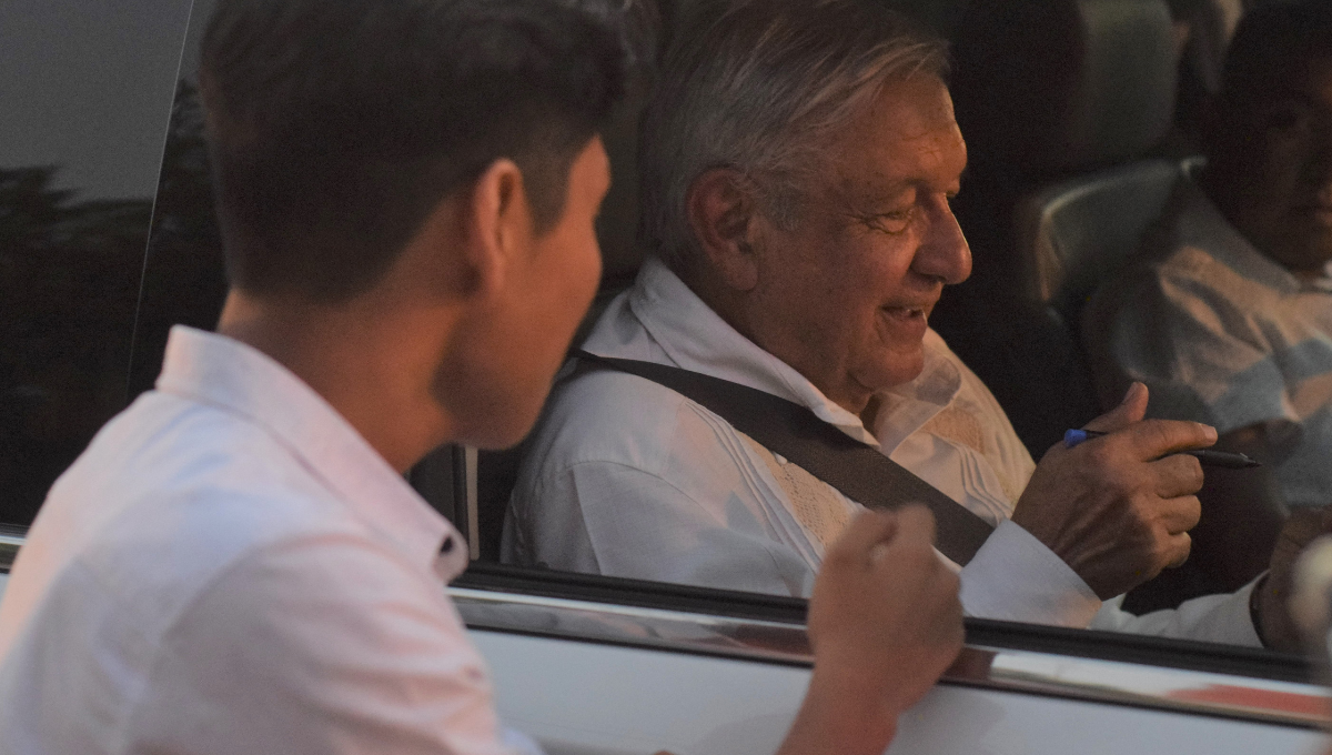 El Presidente López Obrador atendió a una familia de una comisaría de Mérida