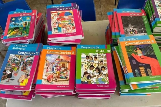 Campeche cuarto estado donde aprueban suspender distribución de libros de texto