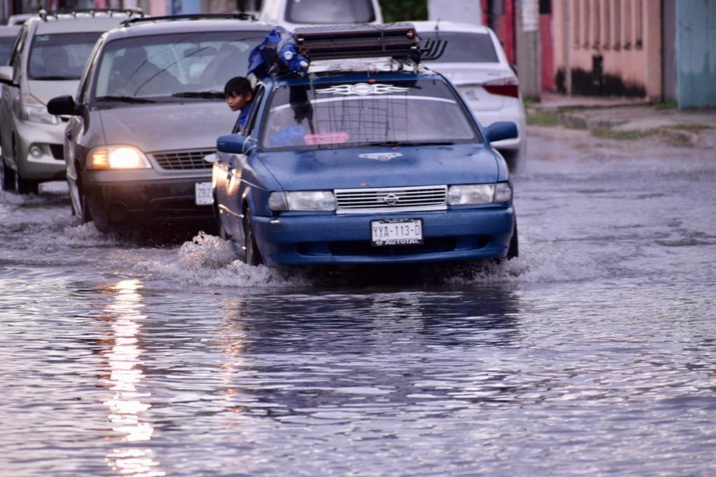 Clima en Mérida 6 de agosto: Canales de baja presión causarán fuertes lluvias este domingo
