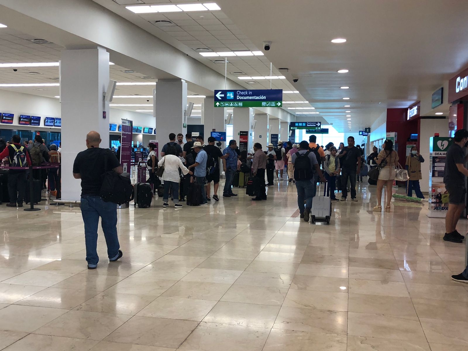 Aeropuerto de Mérida opera con vuelos adelantados este sábado