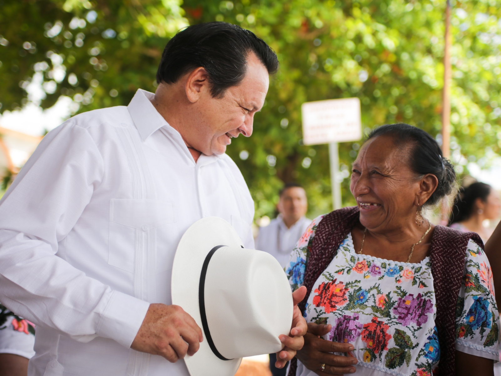 Joaquín Díaz Mena encabeza sondeo por Morena en Yucatán para las elecciones de 2024