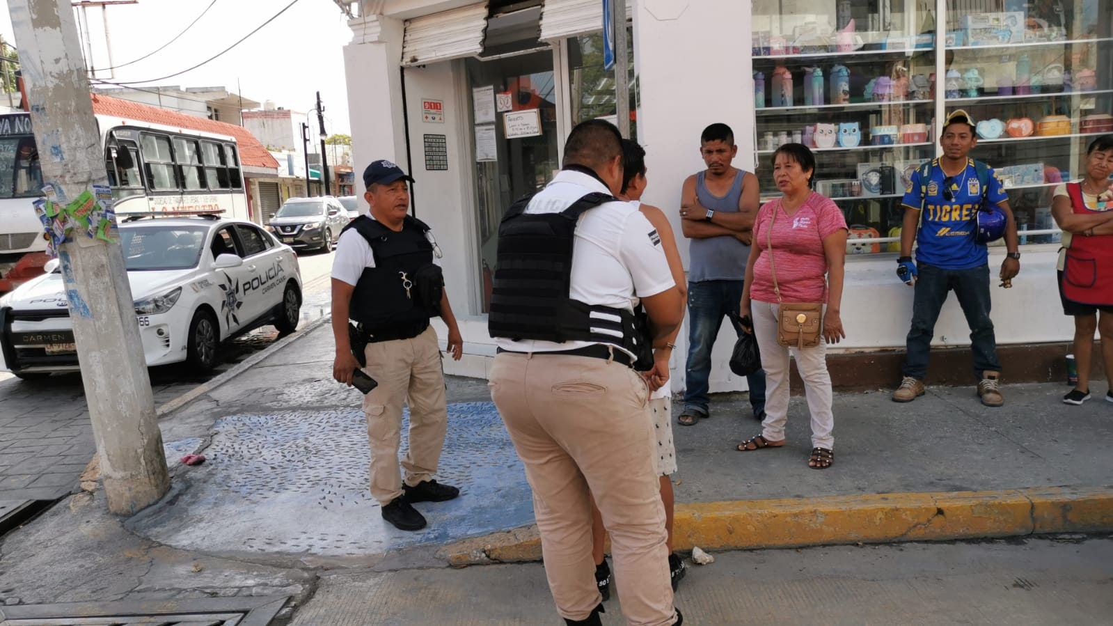 Uno de los conductores fue detenido y trasladado al MP de Ciudad del Carmen