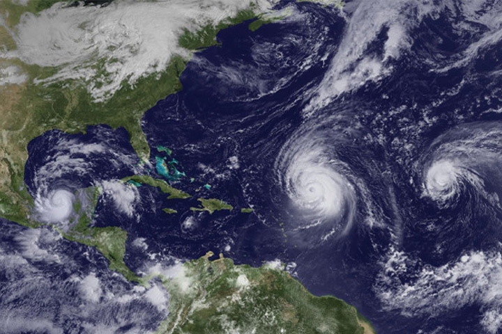 Ciclón tropical en formación pone en alerta a 16 entidades de México