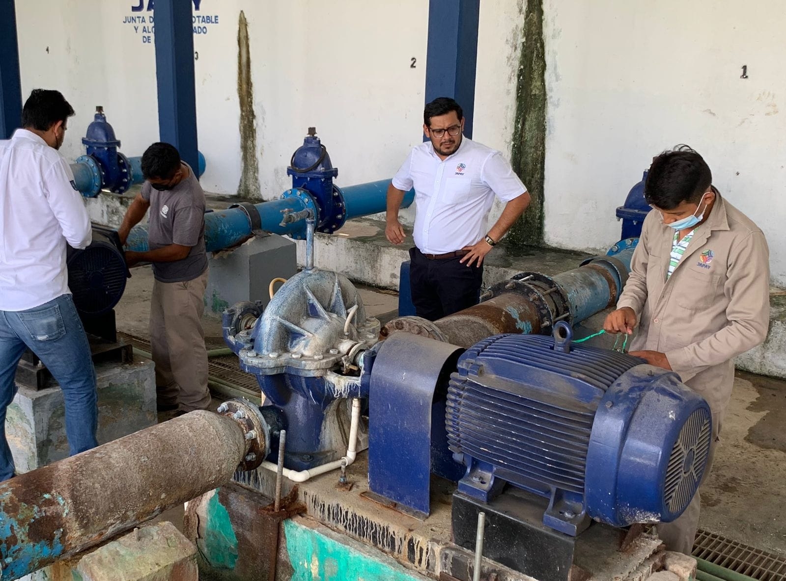 El servicio de agua potable en Mérida se reanudó tras las obras de la CFE