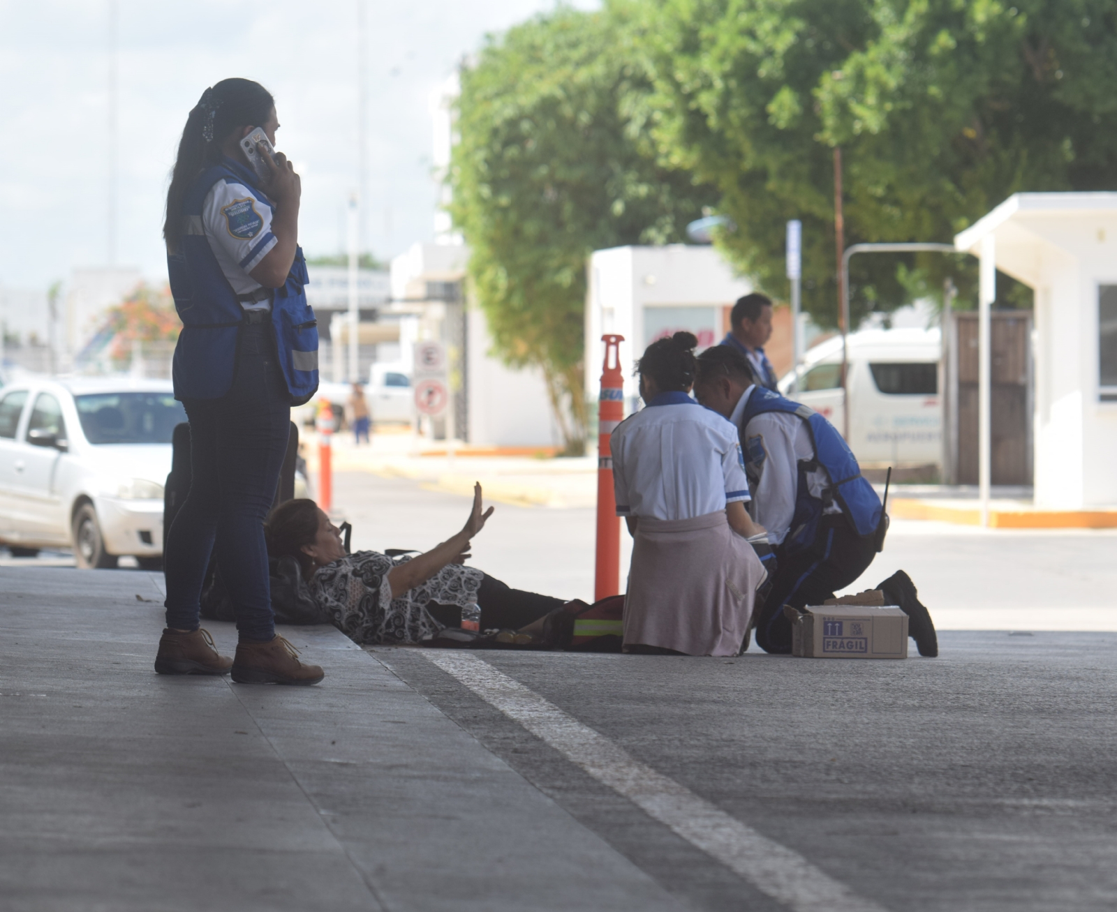 Aeropuerto de Mérida: Viaje frustrado; pasajera se fractura el tobillo