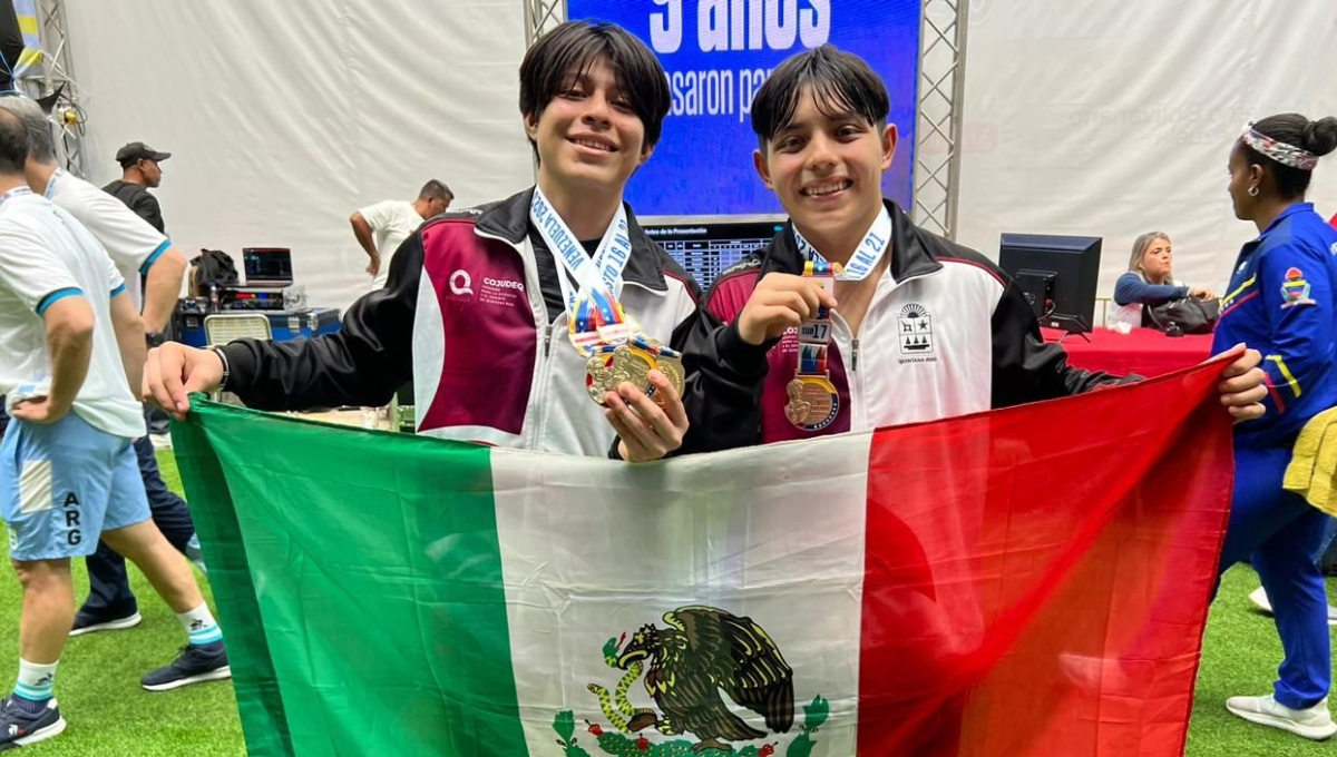 El pesista cancunense Alexis Lara se consagró campeón en la división de los 67 kilos de la rama varonil
