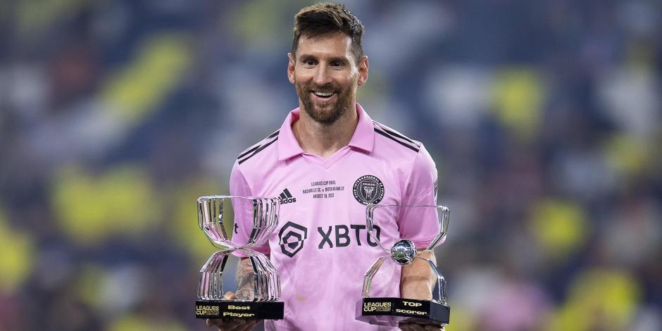 Lionel Messi supera a Dani Alves como el máximo ganador de títulos en la historia