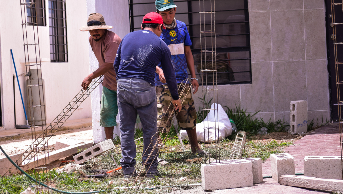 ¡Desprotegidos! Albañiles de Yucatán no tienen ni seguro social ni prestaciones: Sindicato