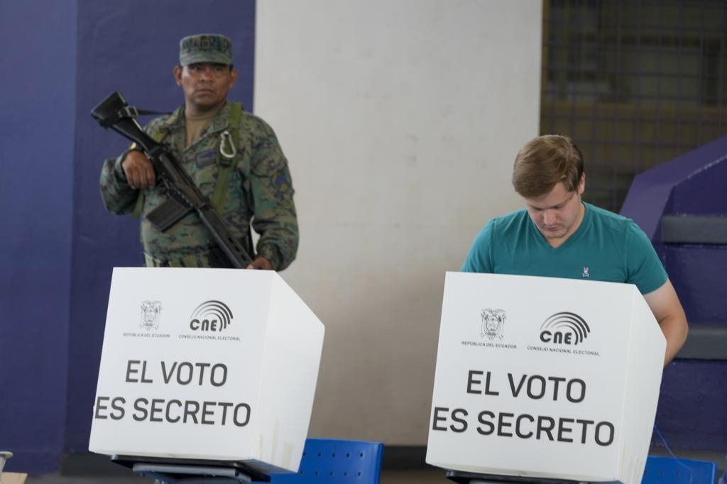 Elecciones Ecuador: Ellos disputarán la Presidencia en la segunda vuelta
