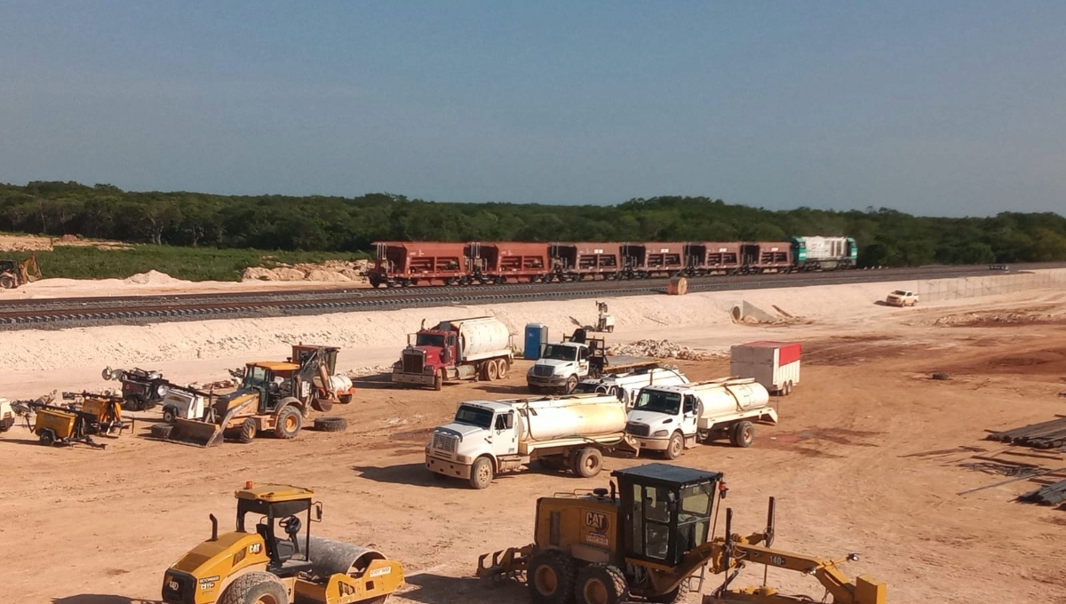 Tren Maya: Realizan pruebas en las vías del ferrocarril en el Tramo 2, en Hecelchakán