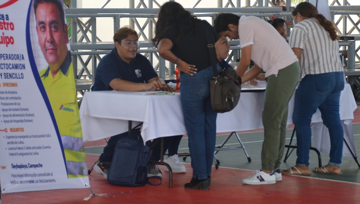 Campeche: Tren Maya ofrece vacantes a jóvenes durante la Feria del Empleo 2023