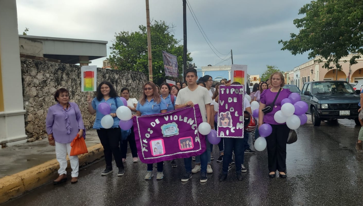 Integrantes del Comité de Trabajo Social 2023 en Campeche marchan contra la violencia: EN VIVO