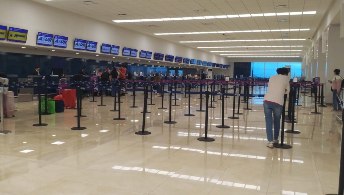 Aeropuerto de Mérida luce vacío tras finalizar las vacaciones de Verano