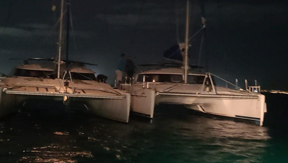 Marina rescata dos embarcaciones a la deriva en Isla Mujeres