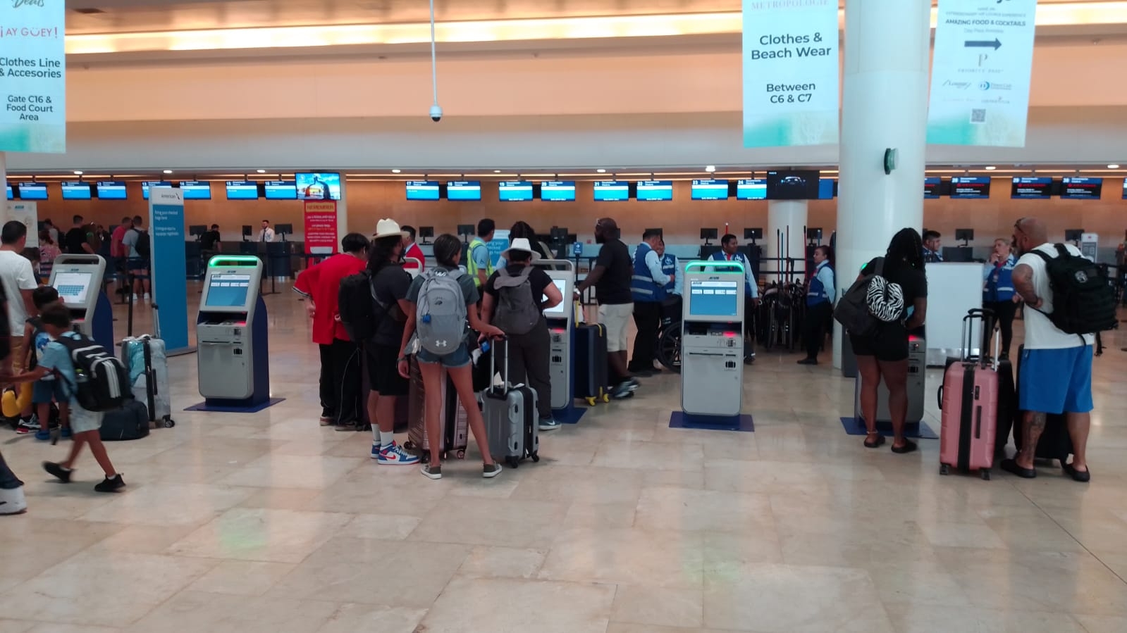 Aeropuerto de Cancún registra tres vuelos atrasados este jueves: EN VIVO