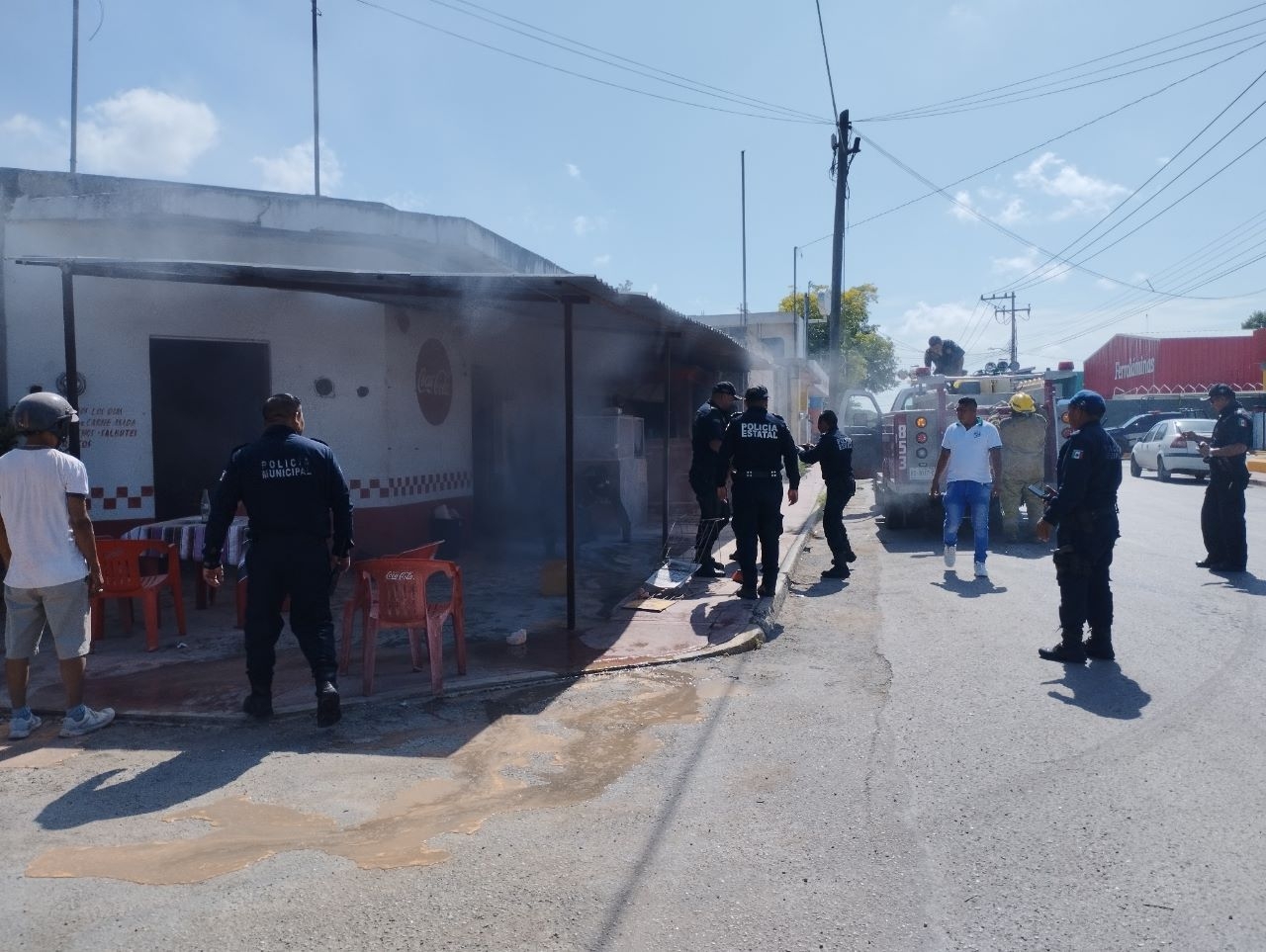 Explosión frente a una gasolinera causa pánico en Tizimín