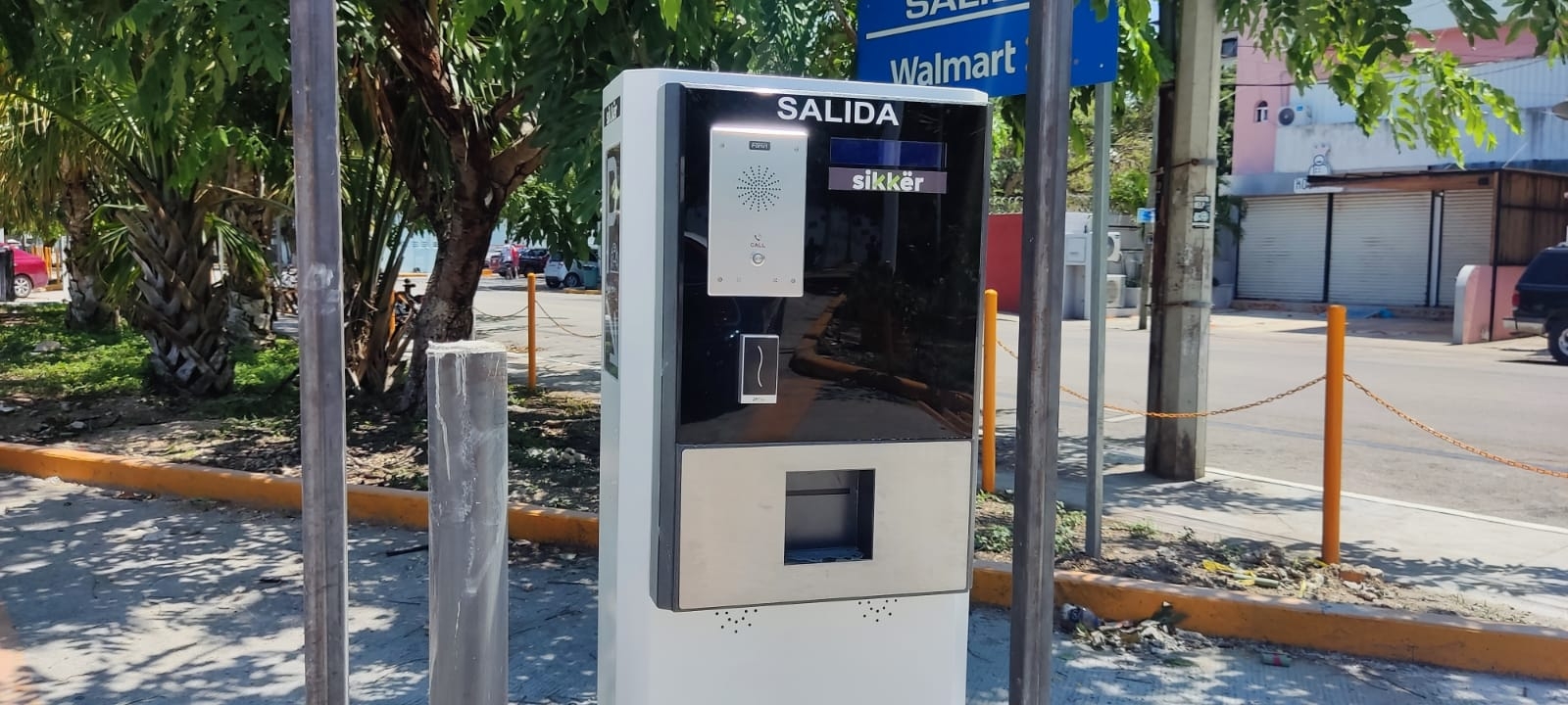 Walmart de Playa del Carmen cobrará a sus clientes por ir a hacer sus compras