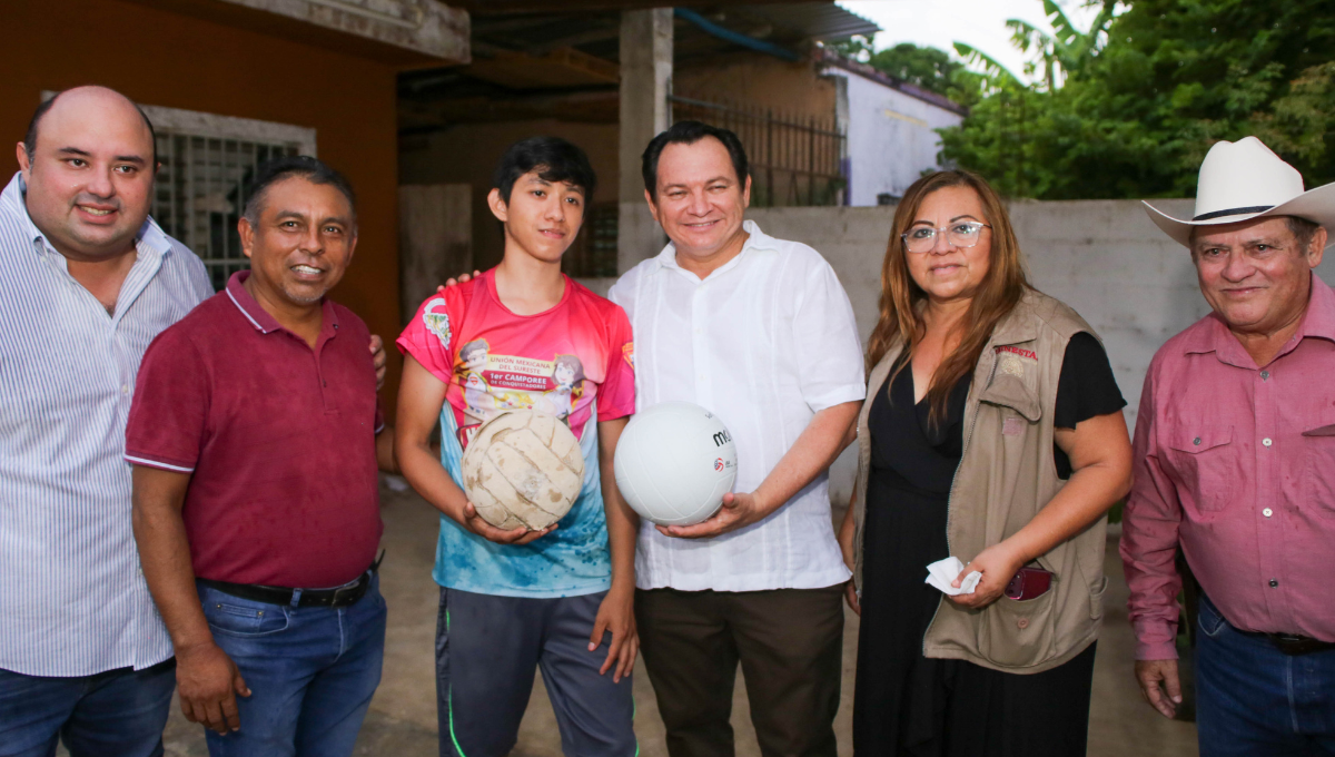 Joaquín Díaz Mena se reúne con vecinos de Tekax en la “Jornada de Bienestar en tu Municipio”