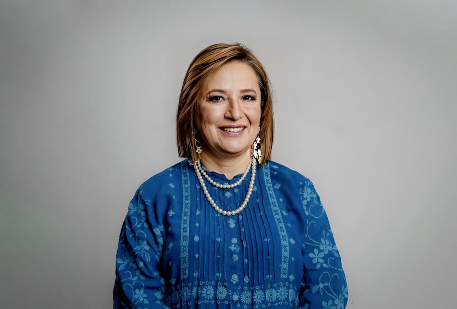 Xóchitl Gálvez se registra ante el PRD como precandidata a la Presidencia de México
