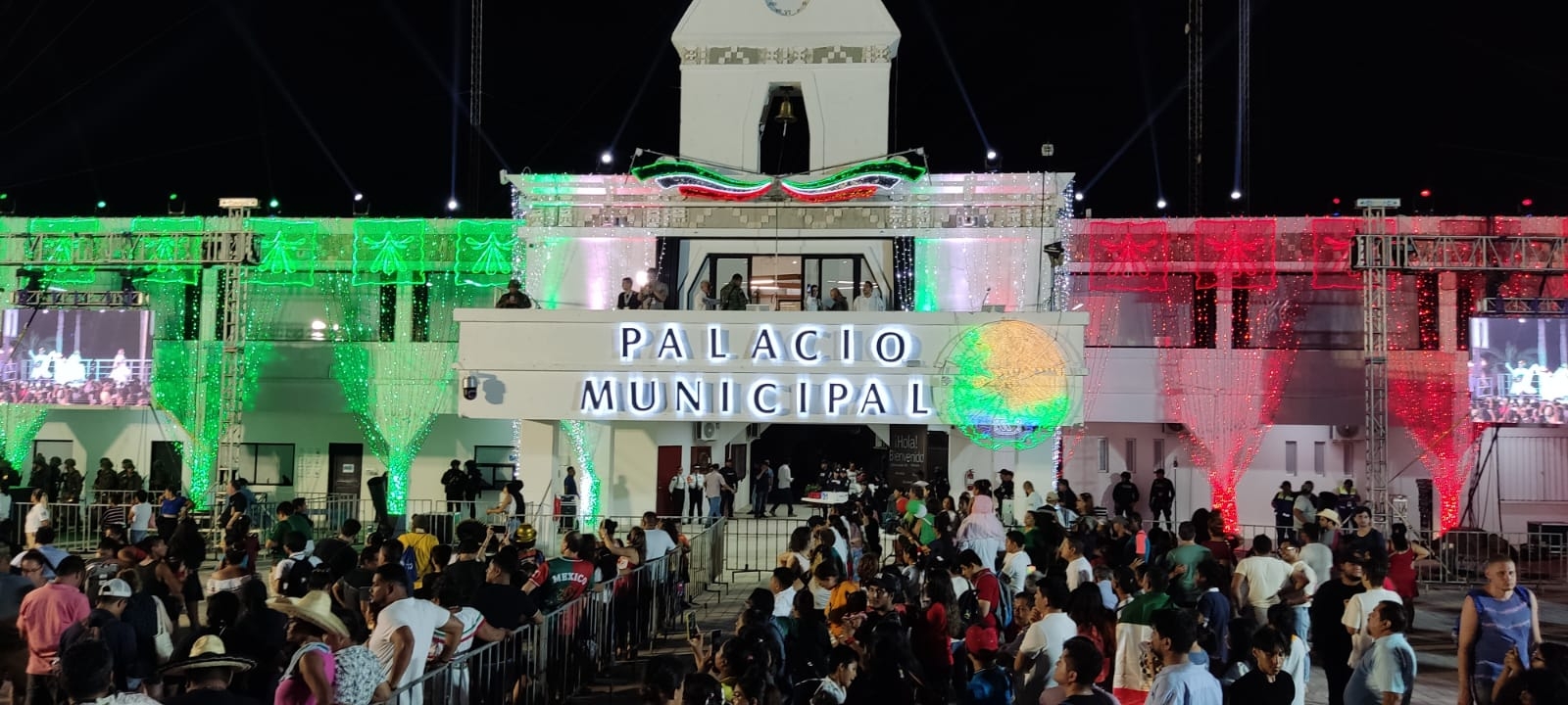Habitantes de Playa del Carmen celebraron el Grito de Independencia