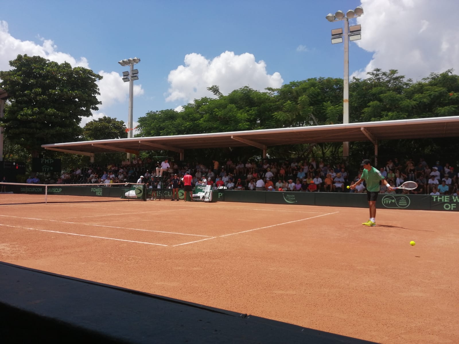 Rodrigo Pacheco abre la Copa Davis con el primer partido