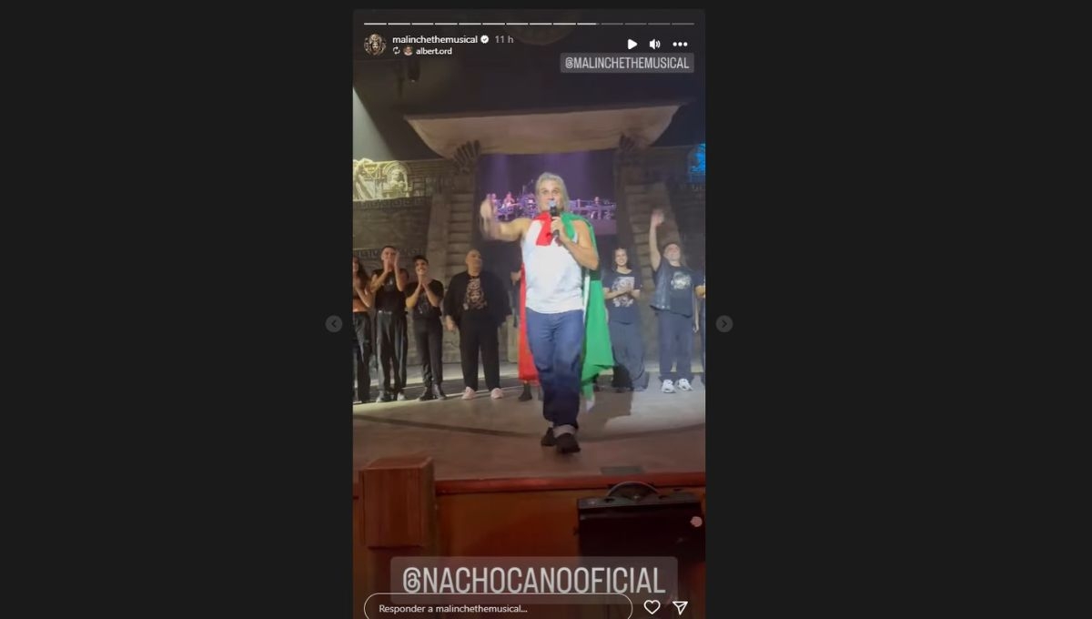 Nacho Cano compoartió una historia en Instagram, donde aparece con la bandera de México