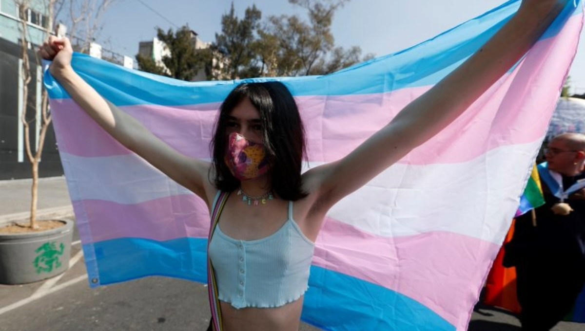 Bares y restaurantes de Cancún le cierran los baños a mujeres trans