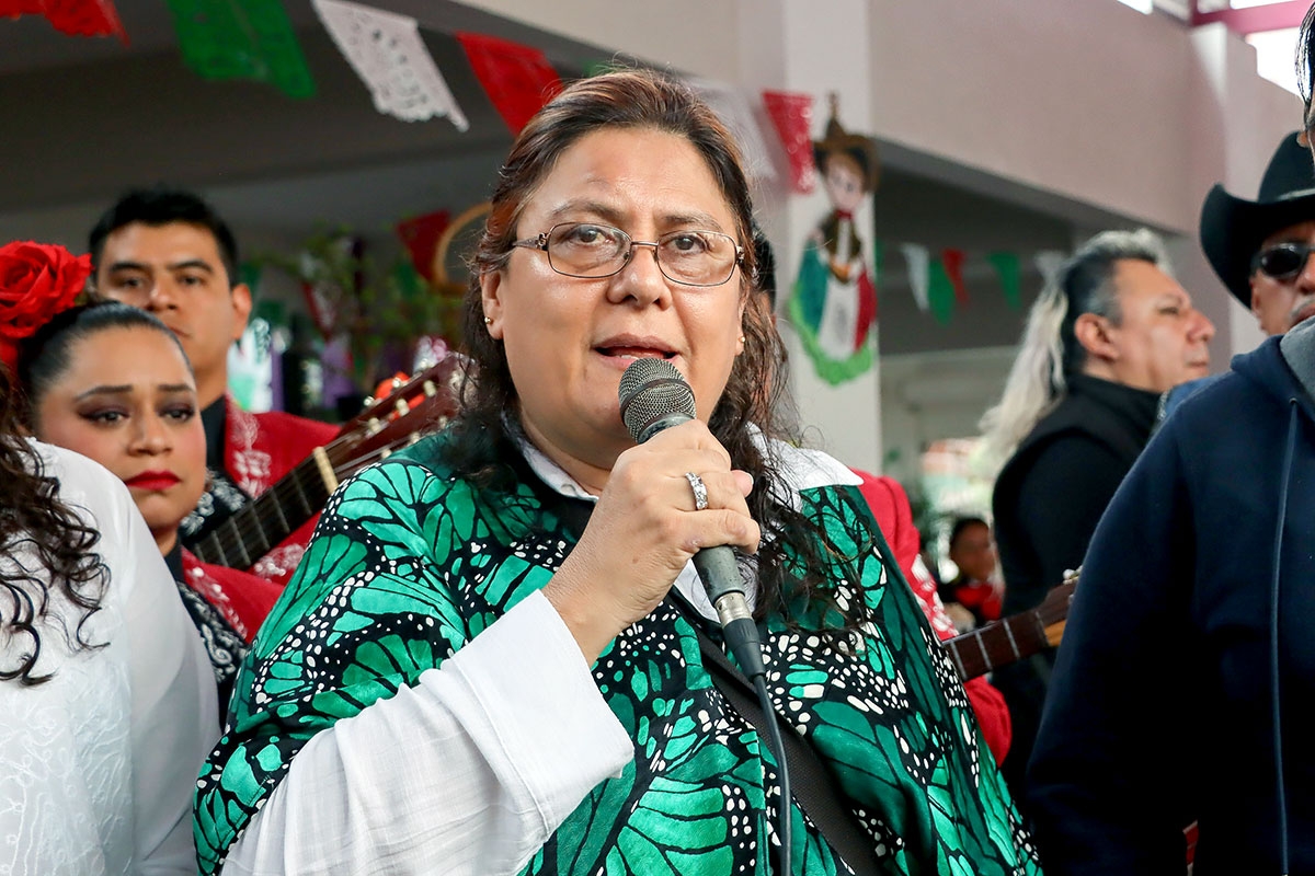 Rosario Orozco, viuda de Miguel Barbosa, busca gobernar Puebla