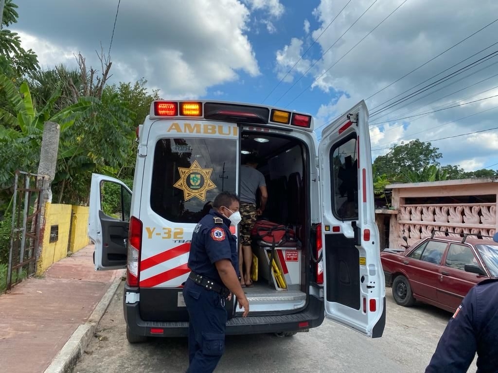 El hombre fue trasladado de emergencia al hospital San Carlos de Tizimín