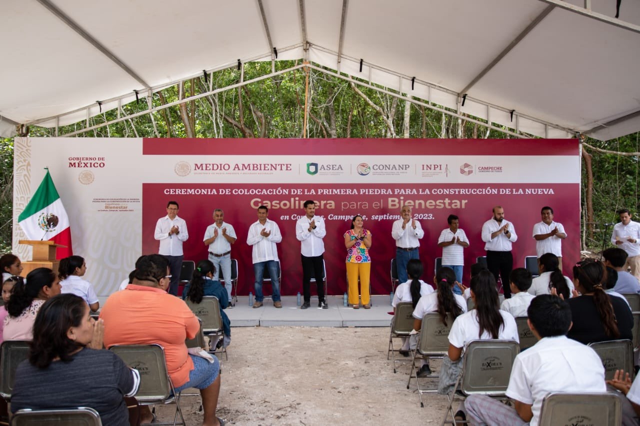 Colocan la primera piedra de la Gasolinera para el Bienestar en Conhuas, Campeche