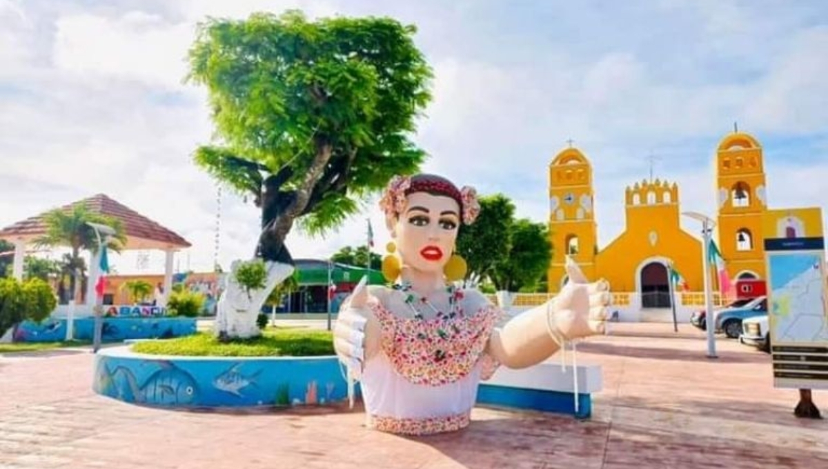 Turistas extrañan a la muñeca gigante de Sabancuy; fue explotada con dinamita