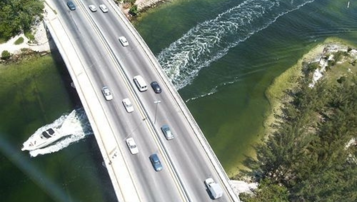 AMLO anuncia que el Puente Nichupté en Cancún será gratis