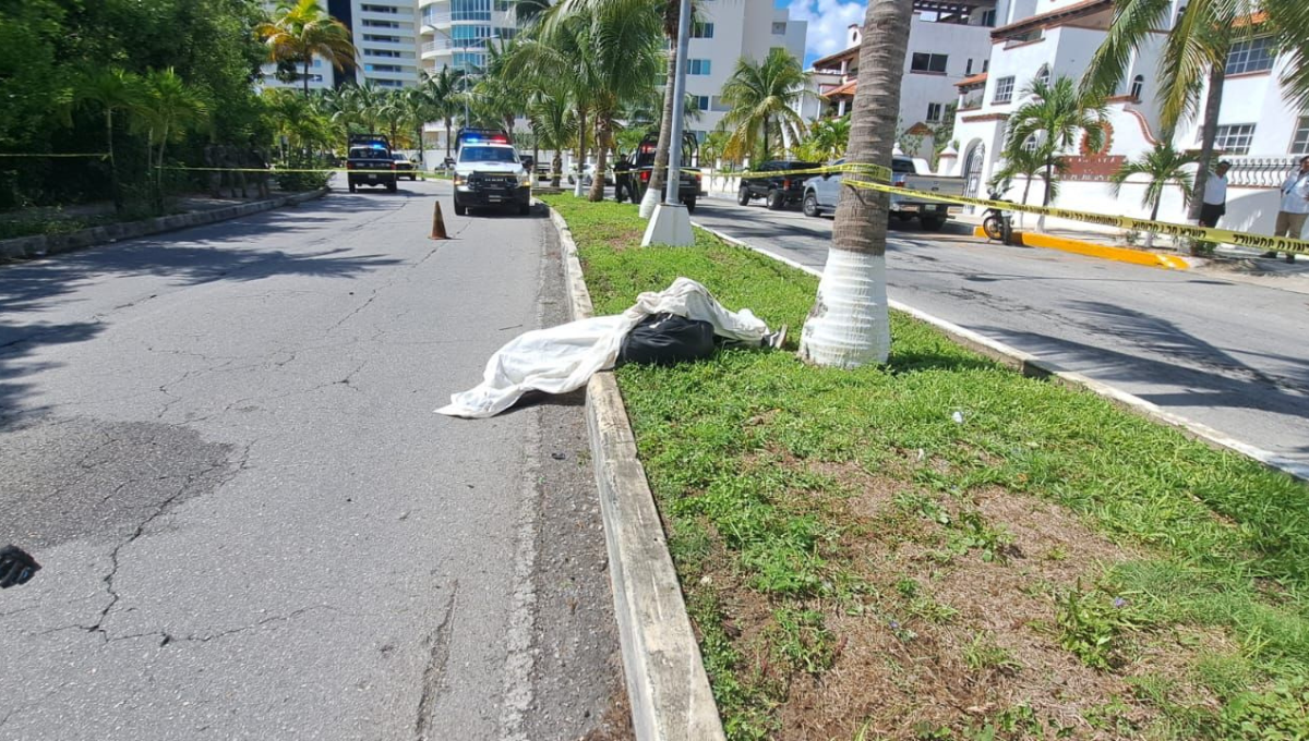 Muere motociclista tras chocar en la Zona Hotelera en Cancún