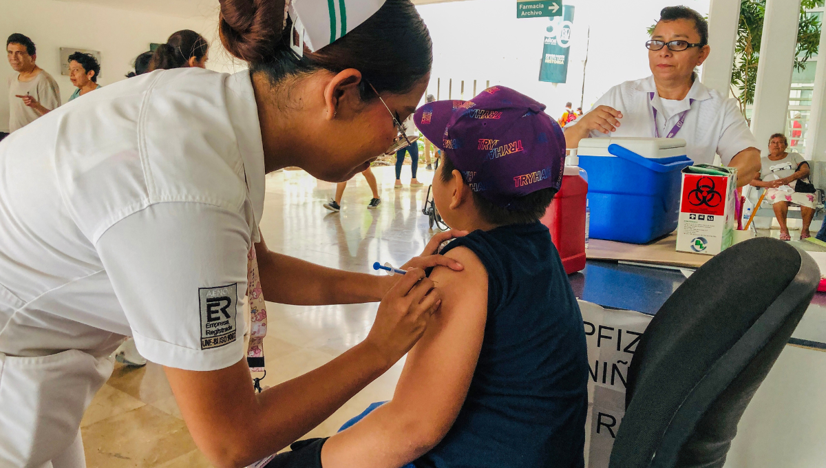 En Cancún, sin interés de vacunar a niños contra el COVID; sólo se aplican 15 dosis al día
