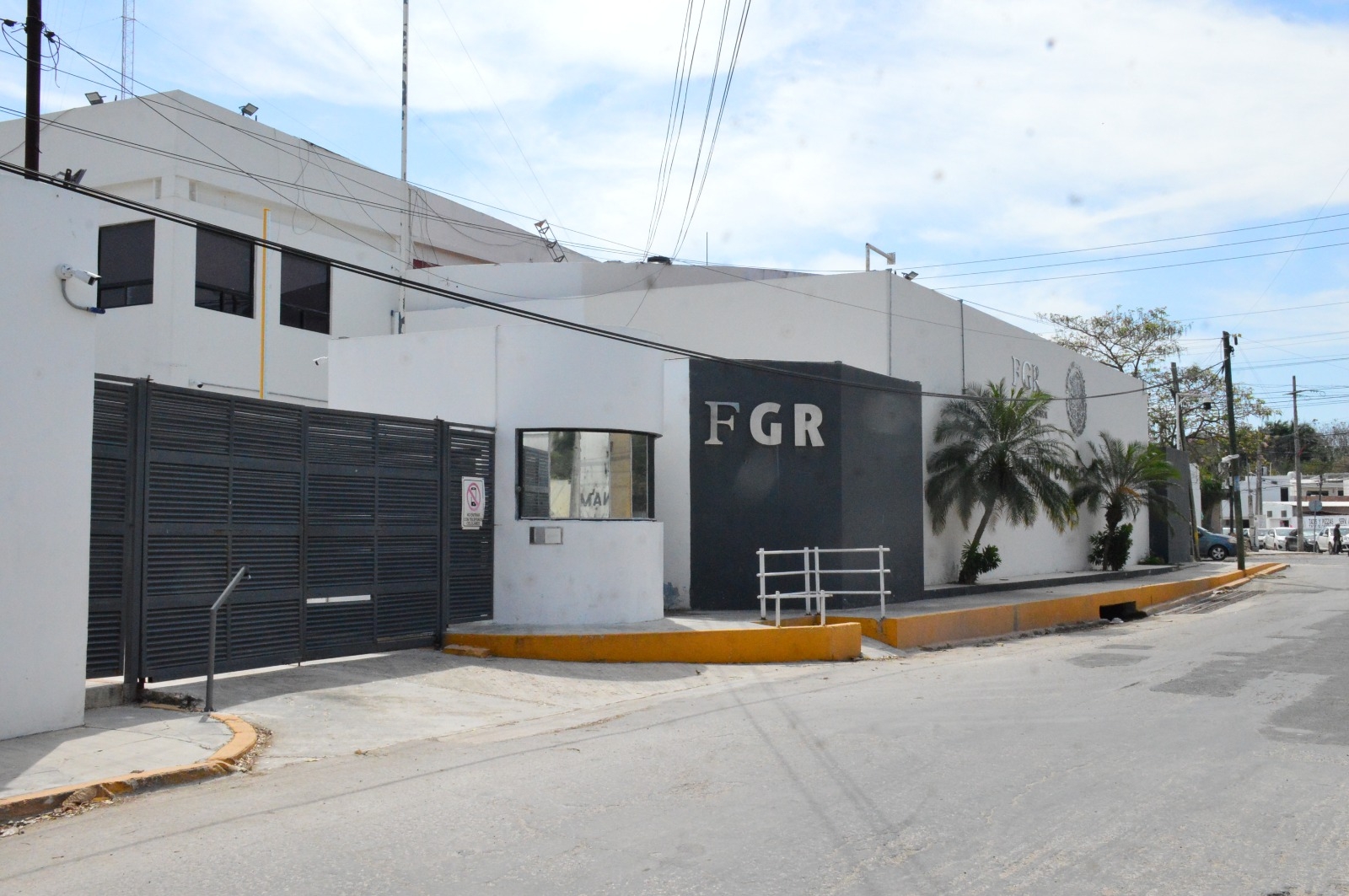 Las 13 personas fueron detenidas en Campeche por delitos federales