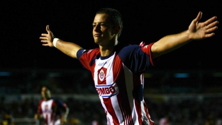 Chicharito Hernández: ¿Por qué Chivas dejó libre el número 14 para el Clausura 2024?