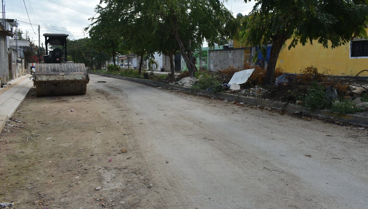 Vecinos de Cancún denuncian demoras en obras públicas