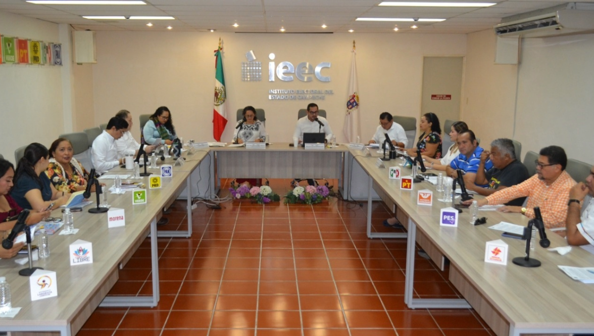 IEEC aprueba fechas de precampañas en Campeche