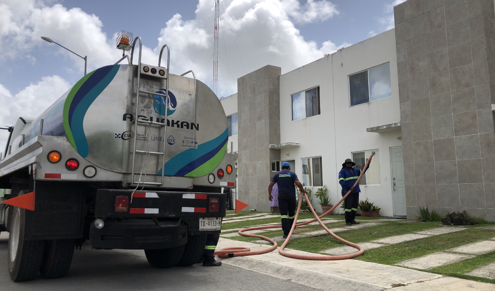 Aguakan seguirá operando en Quintana Roo a pesar del rechazo ciudadano