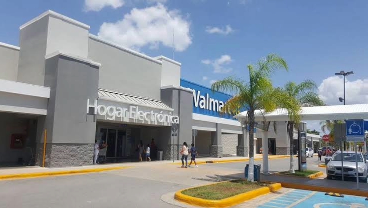 Denuncian robos y amenazas dentro de tiendas Walmart en Campeche