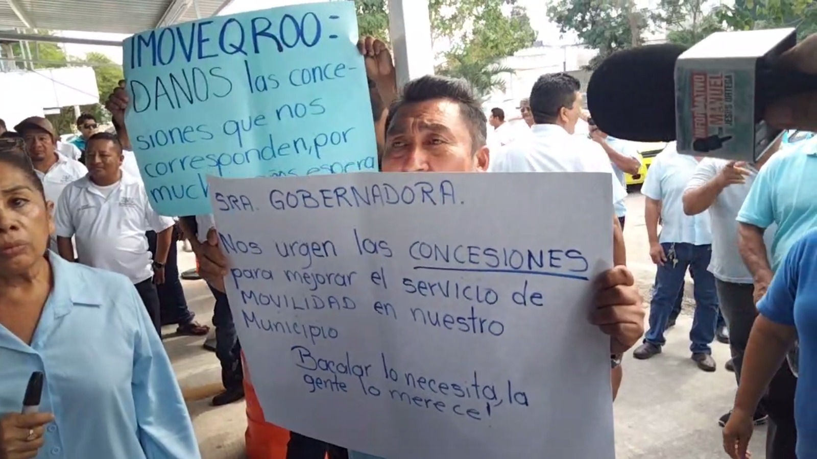 Taxistas de Mahahual y Bacalar se manifiestan contra Instituto de Movilidad