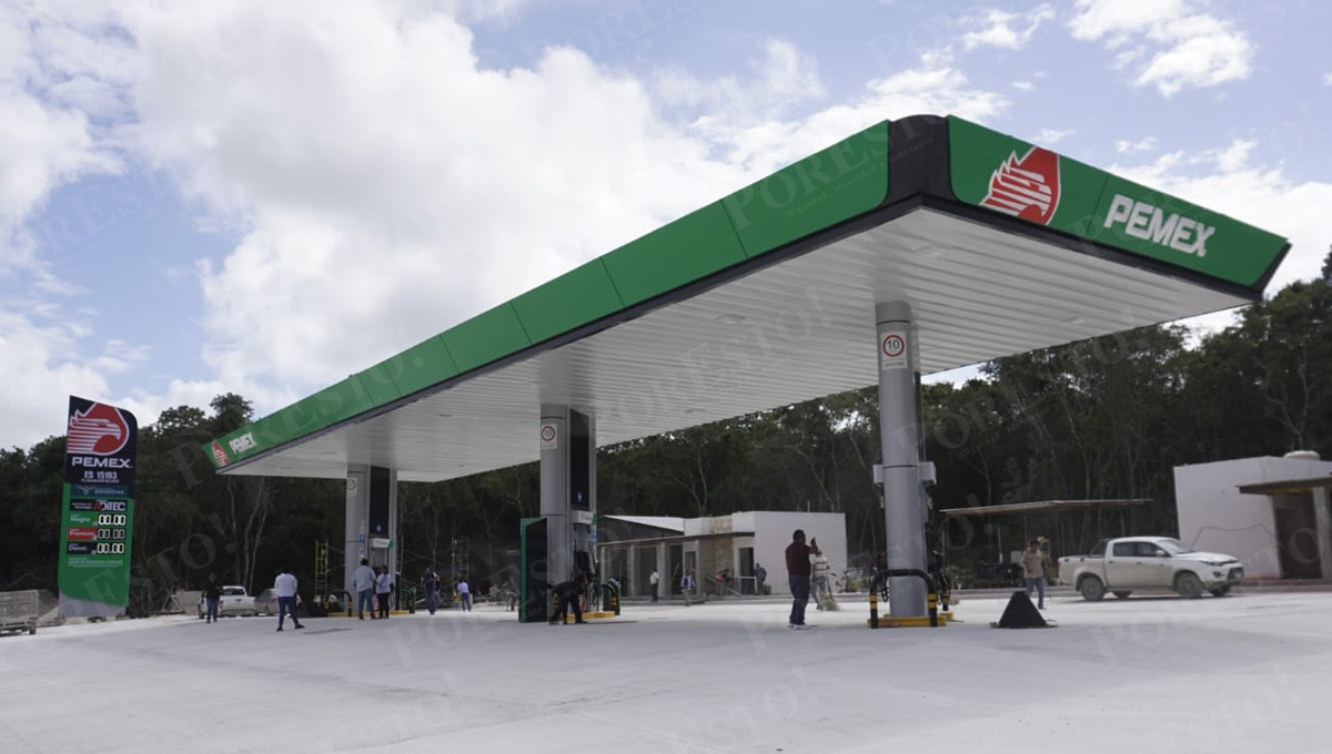 AMLO inaugura la primera gasolinera del Bienestar del Sureste en Calakmul, Campeche