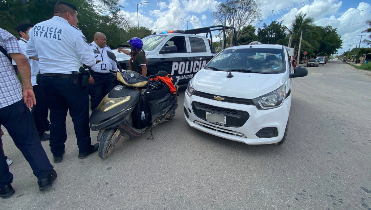 Taxista choca a un motociclista en Felipe Carrillo Puerto